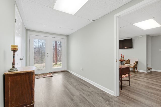 108 Saint James St, Charlotte, TN 37036