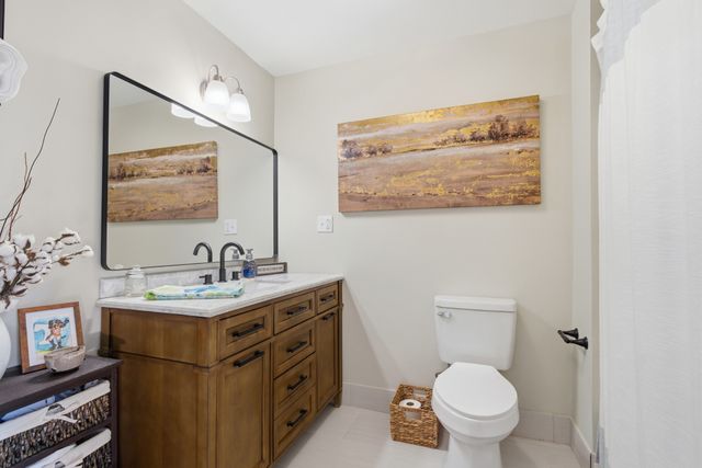 108 Saint James St, Charlotte, TN 37036