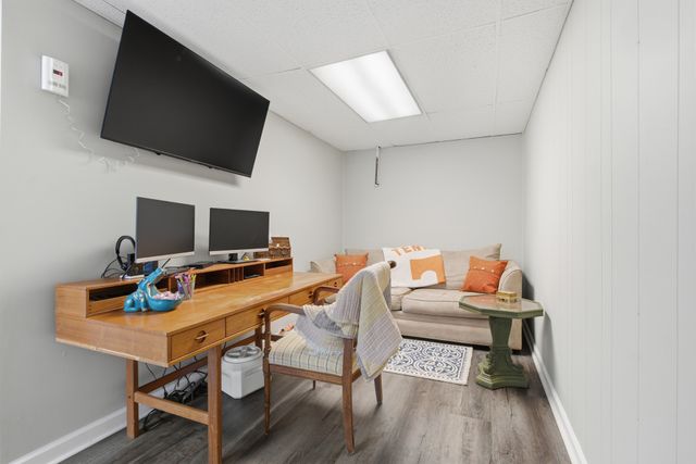 108 Saint James St, Charlotte, TN 37036