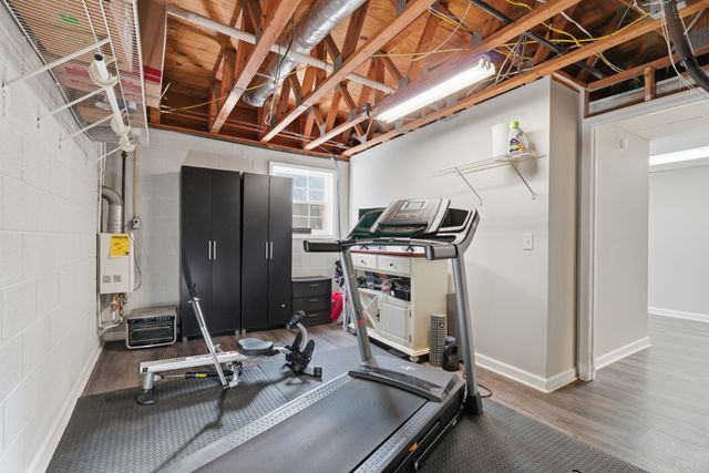 108 Saint James St, Charlotte, TN 37036