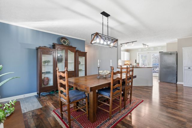 108 Saint James St, Charlotte, TN 37036