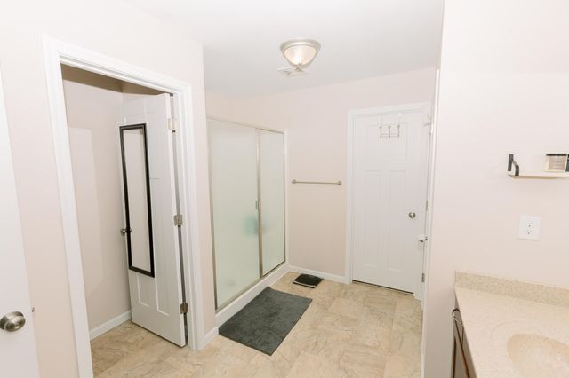 6400 Kemper Court, Burlington, KY 41005