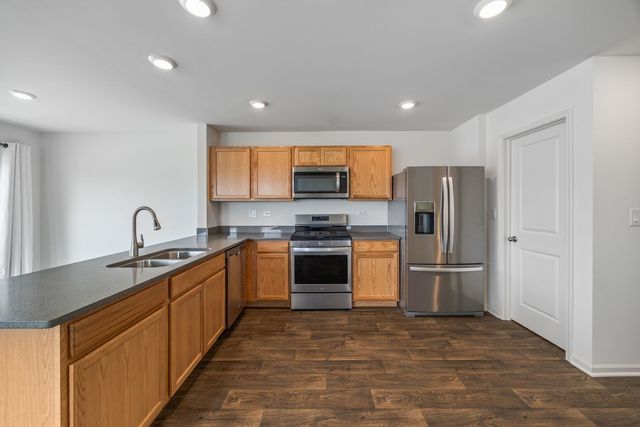 191 Goldenrod Drive, Elgin, IL 60124