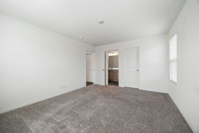 191 Goldenrod Drive, Elgin, IL 60124