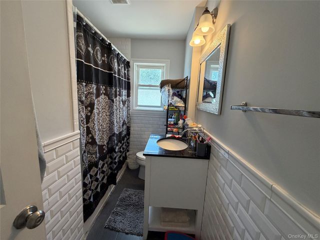 101 Sagamore Street, Freeport, NY 11520