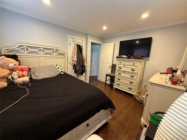 101 Sagamore Street, Freeport, NY 11520