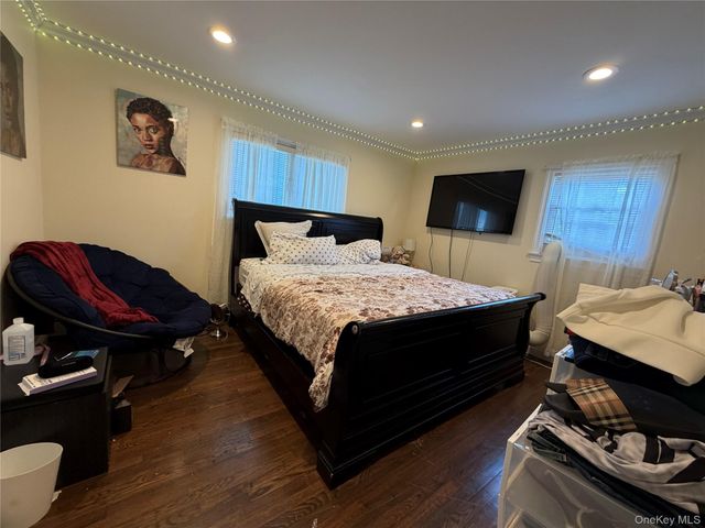 101 Sagamore Street, Freeport, NY 11520