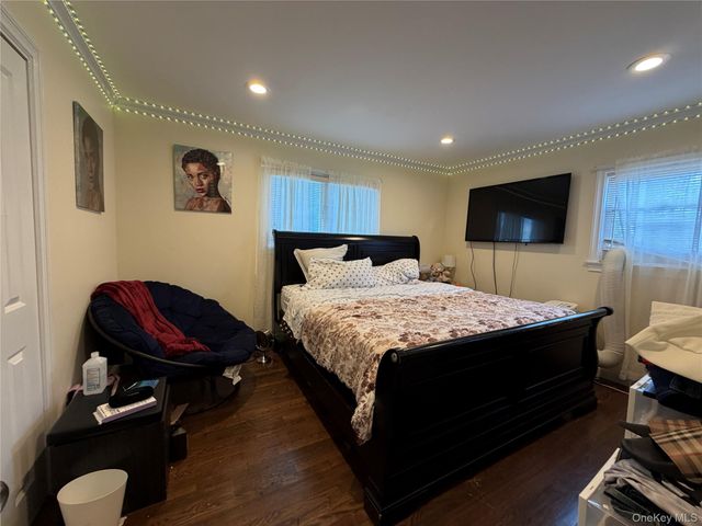 101 Sagamore Street, Freeport, NY 11520