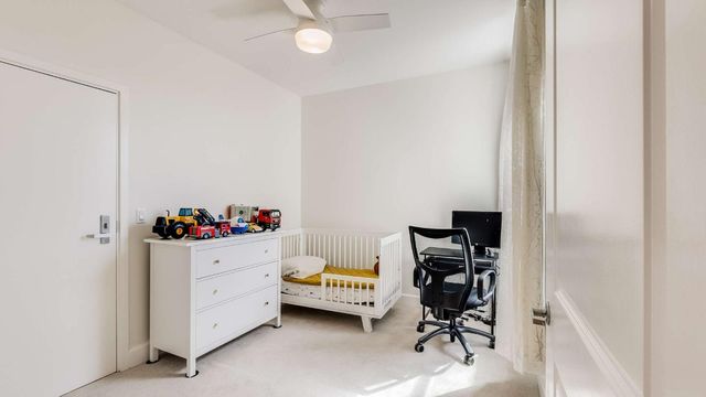 275 9th Street 3, Oakland, CA 94607