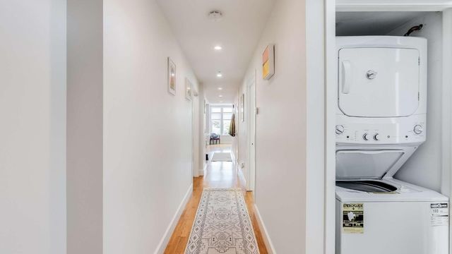 275 9th Street 3, Oakland, CA 94607