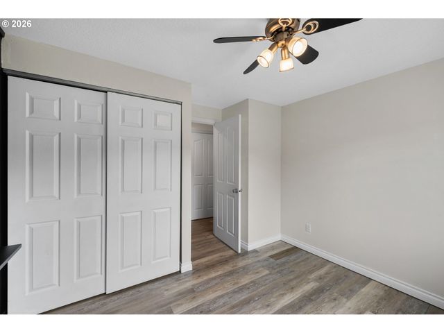 1730 REGENCY St, West Linn, OR 97068
