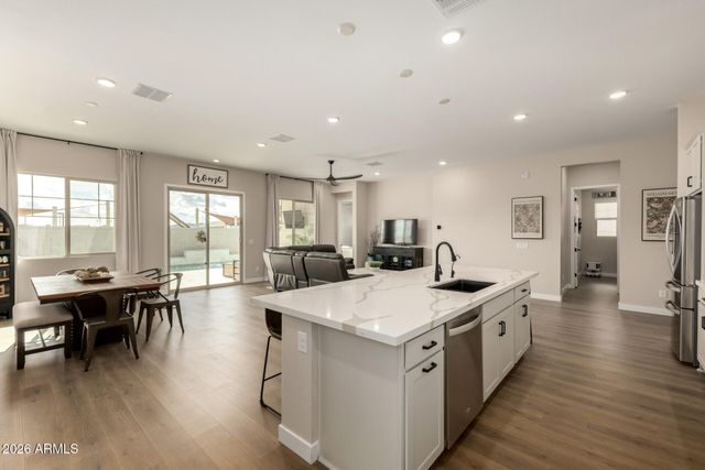 23095 E WATFORD Drive, Queen Creek, AZ 85142