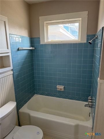 606 W Forrest Street, Victoria, TX 77901