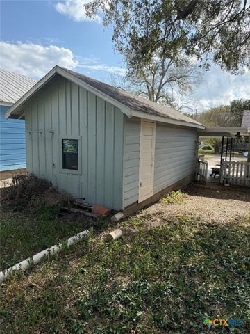 606 W Forrest Street, Victoria, TX 77901