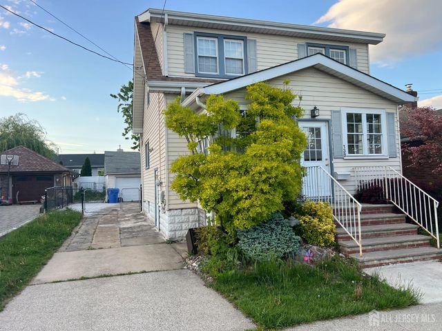 138 Luther Ave Avenue, Hopelawn, NJ 08861