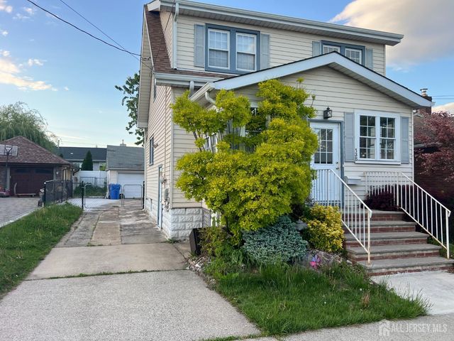 138 Luther Ave Avenue, Hopelawn, NJ 08861