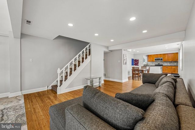 2621 OLD WELSH RD, Willow Grove, PA 19090