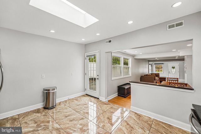 2621 OLD WELSH RD, Willow Grove, PA 19090