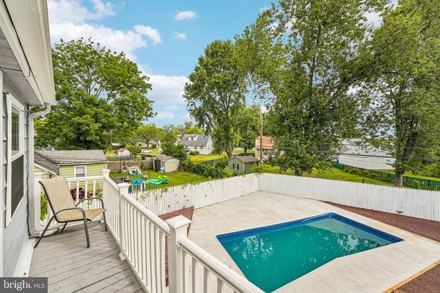 2621 OLD WELSH RD, Willow Grove, PA 19090