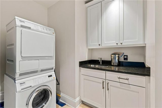 3376 Peachtree Road NE 42A, Atlanta, GA 30326