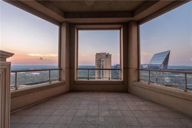 3376 Peachtree Road NE 42A, Atlanta, GA 30326