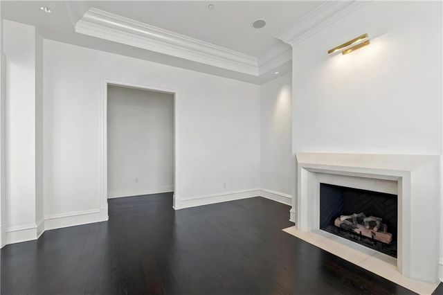 3376 Peachtree Road NE 42A, Atlanta, GA 30326