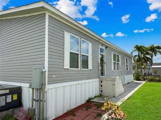28501 SW 152 Ave, Homestead, FL 33033
