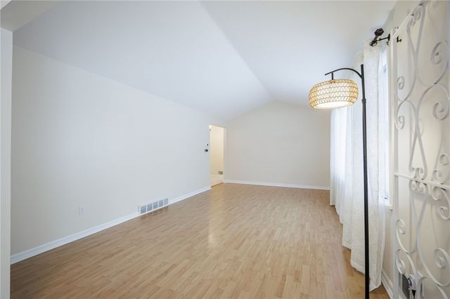 74 Meyerhill Circle East, Irondequoit, NY 14617