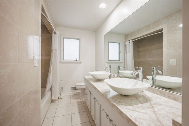 74 Meyerhill Circle East, Irondequoit, NY 14617