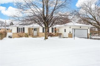 74 Meyerhill Circle East, Irondequoit, NY 14617