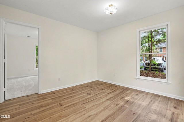 100 Shelton Street, Carrboro, NC 27510