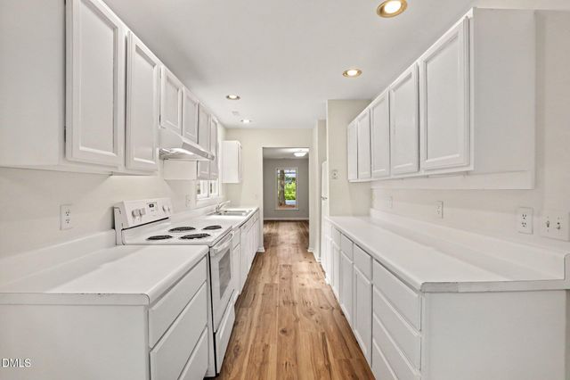 100 Shelton Street, Carrboro, NC 27510