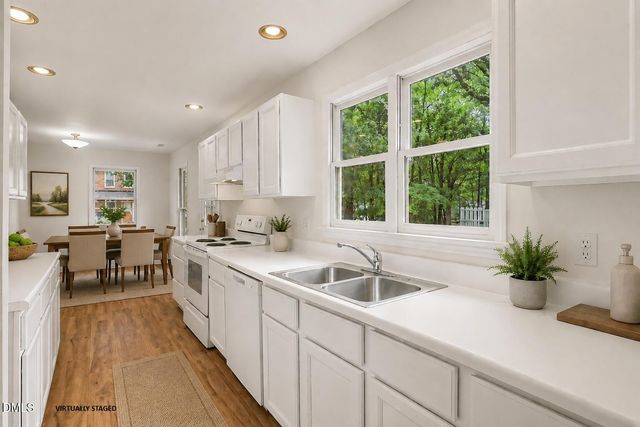 100 Shelton Street, Carrboro, NC 27510