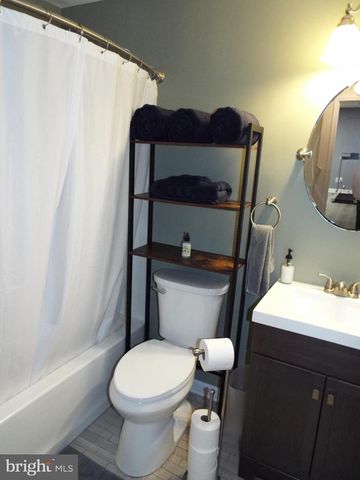 1275 SWAN DR, Annapolis, MD 21409