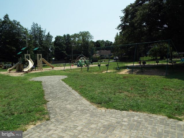 1275 SWAN DR, Annapolis, MD 21409