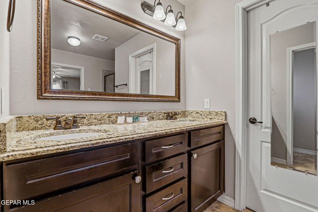 14745 ORSTEN ARTIS Avenue, El Paso, TX 79938