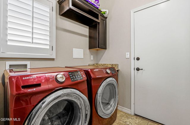 14745 ORSTEN ARTIS Avenue, El Paso, TX 79938