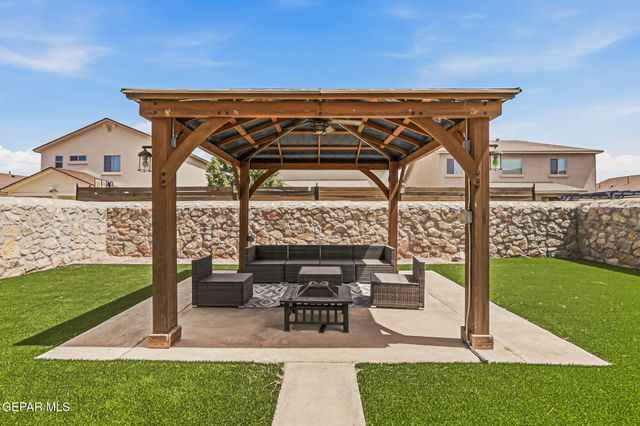 14745 ORSTEN ARTIS Avenue, El Paso, TX 79938