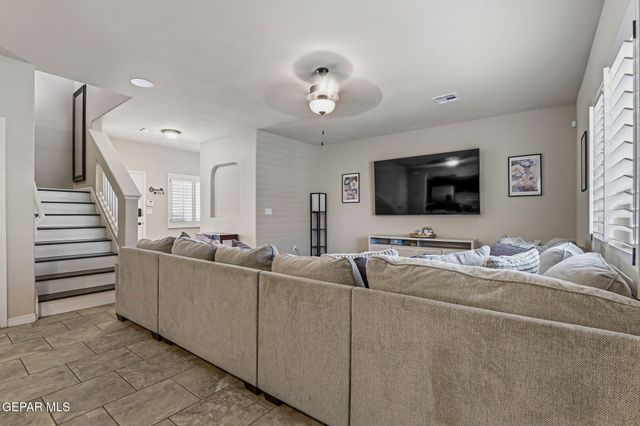 14745 ORSTEN ARTIS Avenue, El Paso, TX 79938