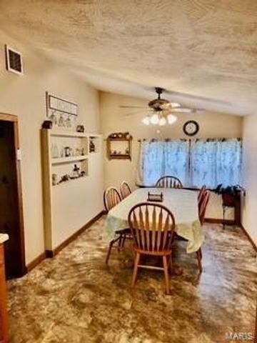 26287 Radcliff Road, Richland, MO 65556