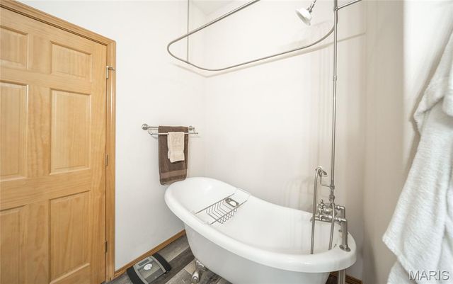 26287 Radcliff Road, Richland, MO 65556