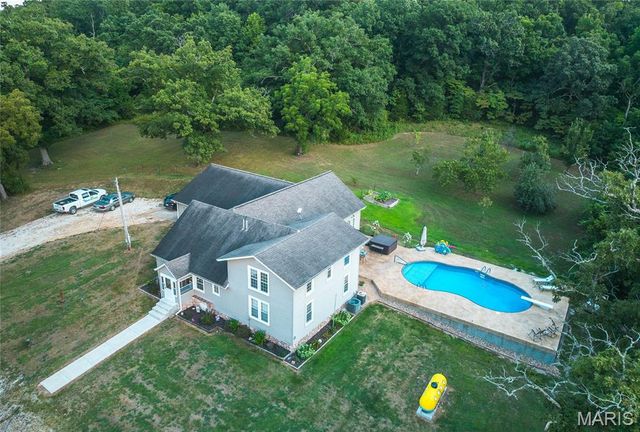 26287 Radcliff Road, Richland, MO 65556