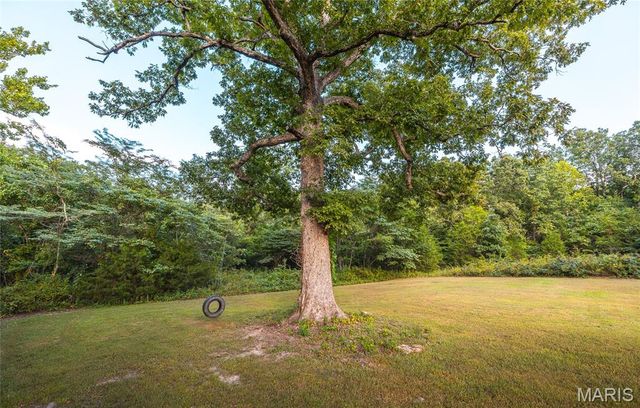 26287 Radcliff Road, Richland, MO 65556