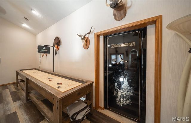 26287 Radcliff Road, Richland, MO 65556