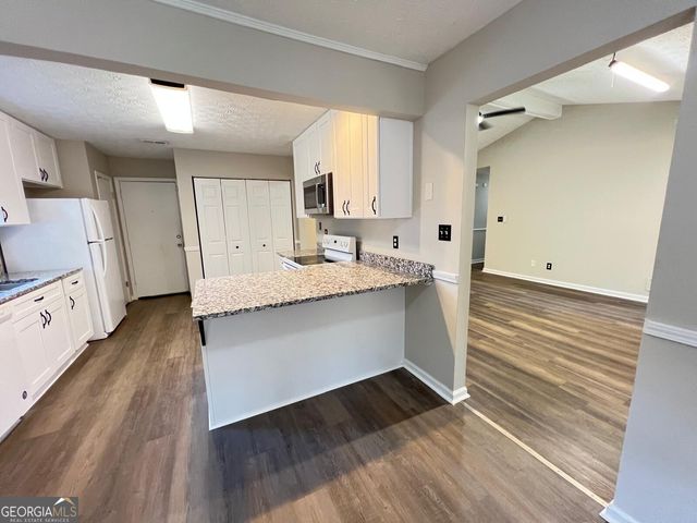 510 Cornwallis Way, Fayetteville, GA 30214
