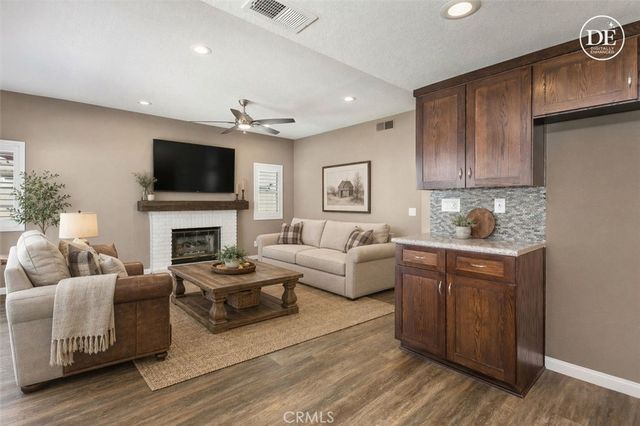12749 Via Barcelona, Yucaipa, CA 92399