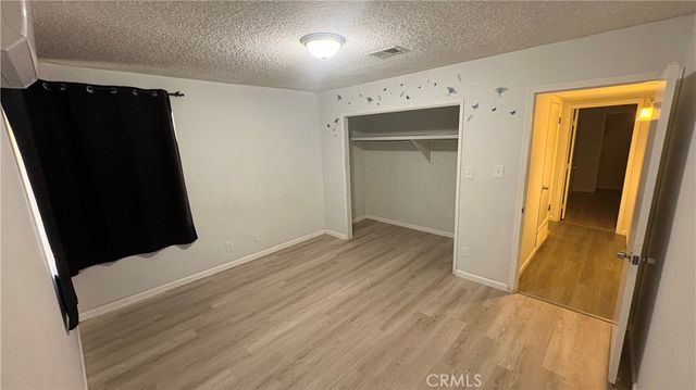 2004 Julian, Bakersfield, CA 93304