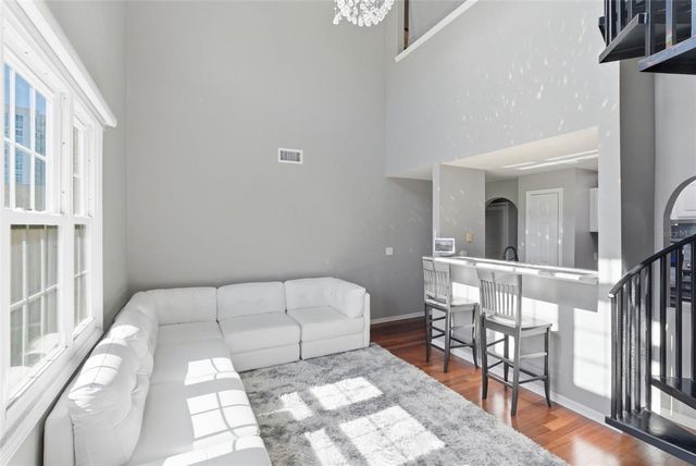 501 KNIGHTS RUN AVENUE 1332, Tampa, FL 33602