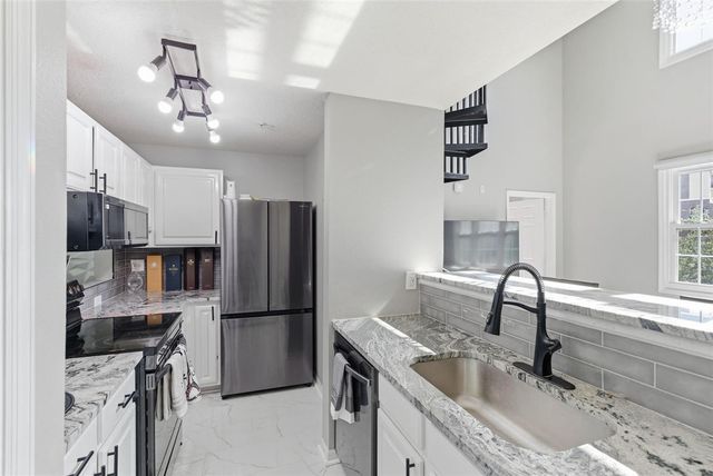 501 KNIGHTS RUN AVENUE 1332, Tampa, FL 33602