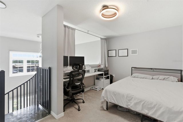 501 KNIGHTS RUN AVENUE 1332, Tampa, FL 33602